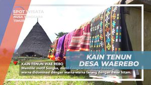 Mengagumi Keunikan Motif Kain Tenun Desa Waerebo dan Warna-Warna Cerahnya, Nusa Tenggara Timur