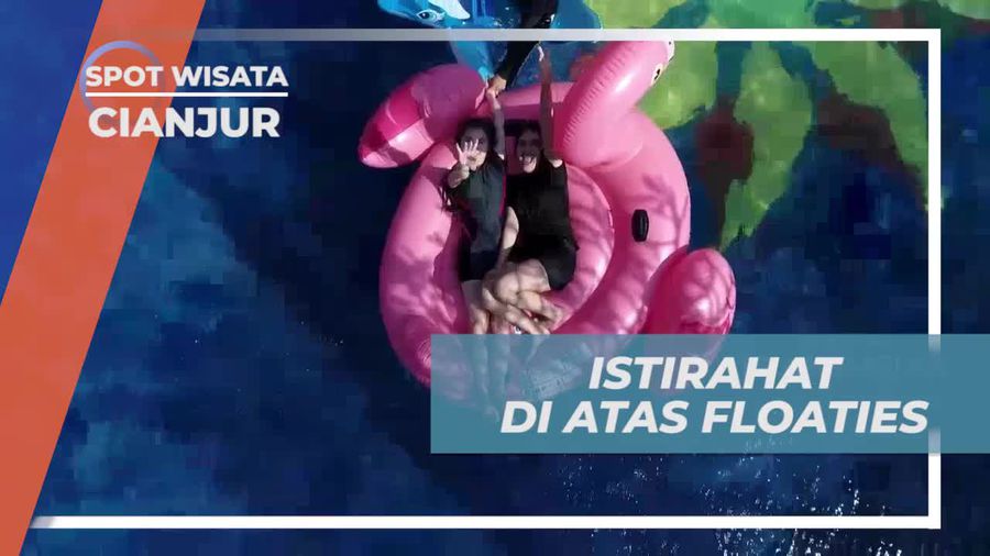 Bersantai di Atas Floaties dan Menikmati Pemandangan Indah di Waterpark Cianjur, Jawa Barat