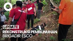 Video: Momen Rekonstruksi Kasus Polisi Bunuh Polisi di Lombok Barat