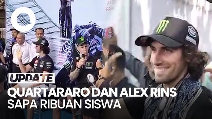 Video Saat Quartararo dan Alex Rins Blusukan ke SMAN 2 Mataram