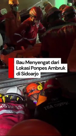 Video: Wali Santri Ponpes Ambruk Sidoarjo Cemas Karena TKP Bau Menyengat