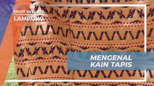 Meluncur di Aliran Sungai Way Bim-Bim Lampung dengan Ban Pelampung Bareng Warga  