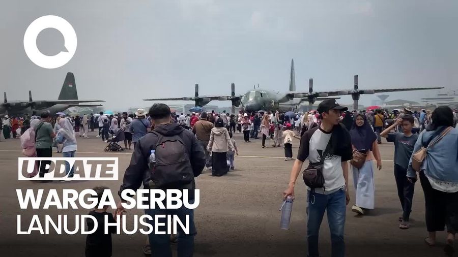 Video: Antusiasme Warga Bandung Padati Lanud Husein, Lihat Pesawat TNI AU