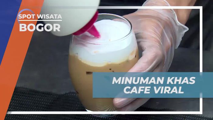 Menyaksikan Proses Pembuatan Minuman Khas di Cafe Viral Bogor  