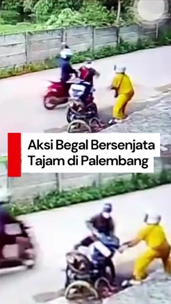 Video: Aksi Begal Bersajam Terekam CCTV di Palembang, Korbannya Ibu-ibu