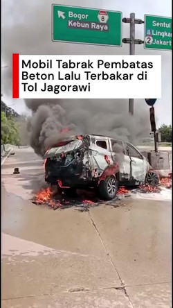 Video: Mobil Kecelakaan hingga Terbakar di Tol Jagorawi