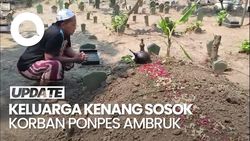 Video Keluarga Kenang Sosok Putra Korban Ponpes Ambruk: Rajin Salat