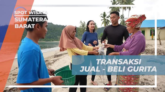 Menjalani Transaksi Jual-Beli Gurita yang Unik di Nagari Sungai Pinang, Sumatera Barat