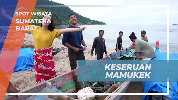 Mencoba Mamukek: Kegiatan Seru Menangkap Ikan di Nagari Sungai Pinang, Sumatera Barat