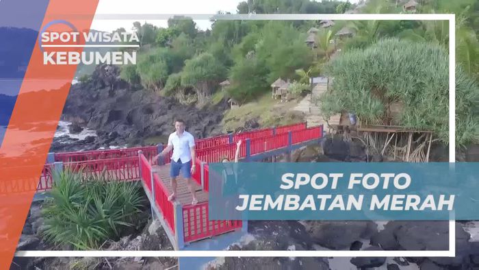 Abadikan Momen Indah di Jembatan Merah Kebumen