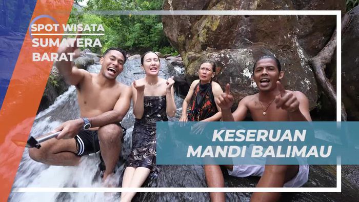 Ikuti Keseruan Mandi Balimau di Sungai Gemuruh Sumatera Barat