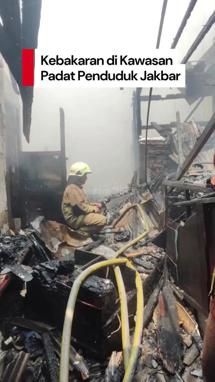 Video: 5 Rumah di Tambora Hangus Terbakar, ODGJ Tewas Terkunci di Kamar