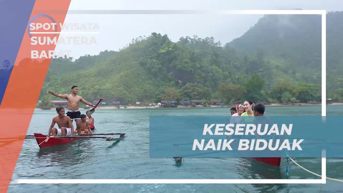Bergembira Naik Biduak Bersama di Pantai Sumatera Barat