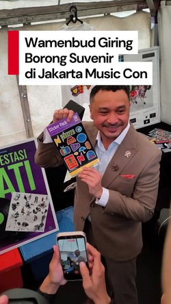 Video: Wamenbud Giring Borong Merch Musik di Jakarta Music Con 2025
