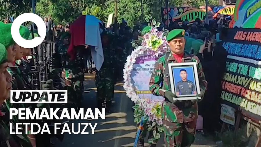 Video: Suasana Haru Pemakaman Letda Fauzy di Pangkep  Video: Suasana Haru Pemakaman Letda Fauzy di Pangkep