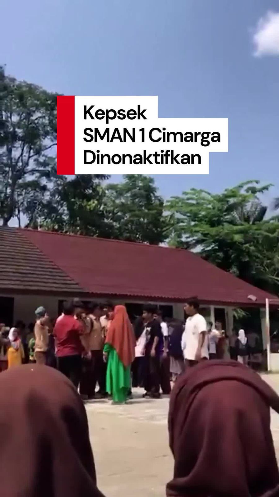 Video: Kepsek yang Tampar Siswa Merokok di Lebak Dinonaktifkan