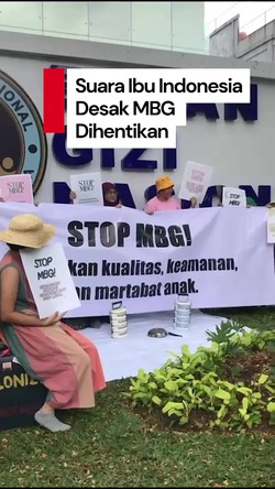 Video Suara Ibu Indonesia di Kantor BGN: Setop Makanan Beracun untuk Rakyat!