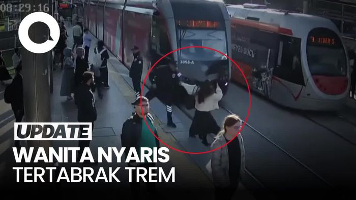 Video: Aksi Heroik Sekuriti Turki Selamatkan Wanita Nyaris Tertabrak Trem