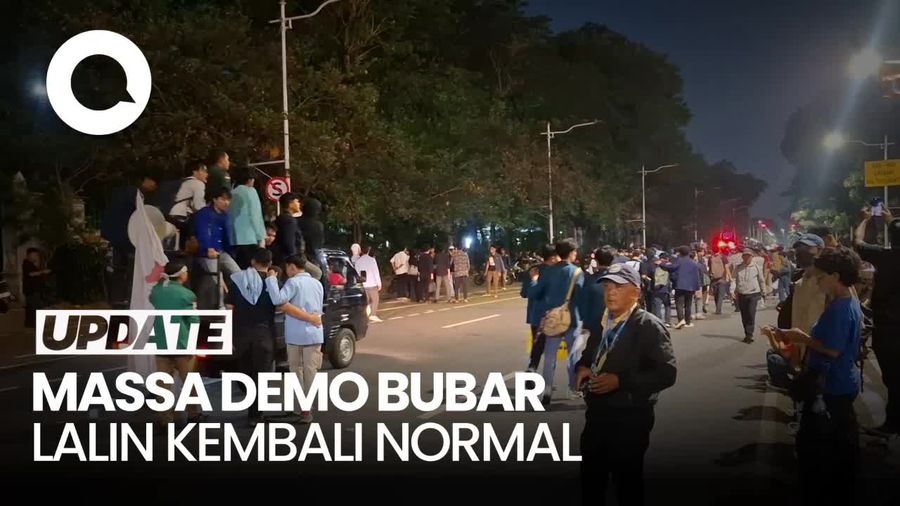 Video: Massa Aksi Bubar, Lalin Jalan Merdeka Selatan Kembali Normal Video: Massa Aksi Bubar, Lalin Jalan Merdeka Selatan Kembali Normal