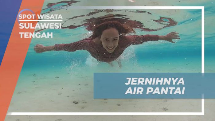 Rasakan Kecerahan Air Laut di Pantai Tinalapu, Sulawesi Tengah