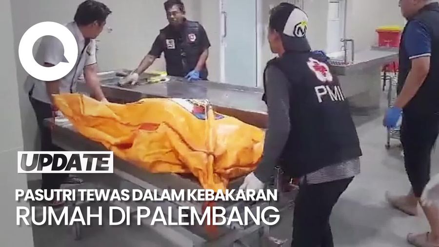 Video: Jasad Pasutri Ditemukan Berpelukan dalam Kebakaran Rumah di Palembang Video: Jasad Pasutri Ditemukan Berpelukan dalam Kebakaran Rumah di Palembang