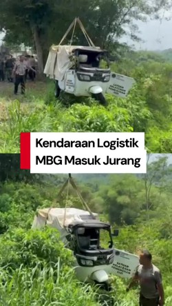 Video: Kendaraan Logistik Pengangkut MBG Masuk Jurang di Tasikmalaya