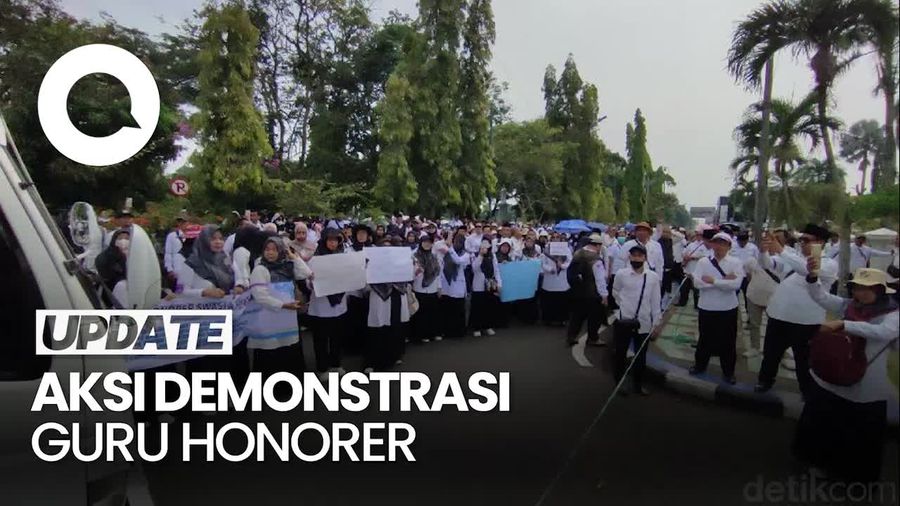 Video: Ribuan Guru Honorer Madrasah Swasta Ciamis Suarakan Kesetaraan Hak Video: Ribuan Guru Honorer Madrasah Swasta Ciamis Suarakan Kesetaraan Hak