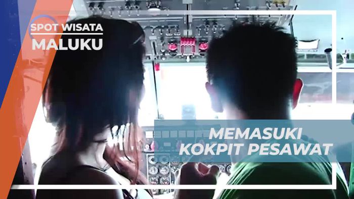 Masuki Kokpit Pesawat di Maluku dan Rasakan Sensasi Berbeda