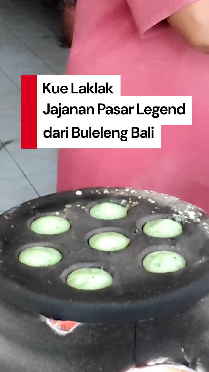 Video Harum Menggoda Kue Laklak, Jajanan Pasar Legendaris Buleleng