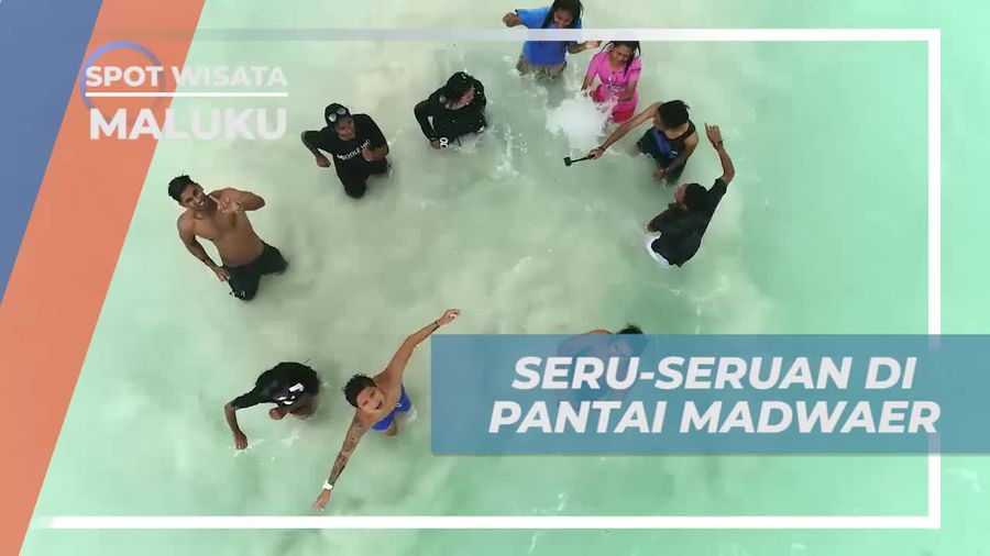 Berseru-seru di Pantai Madwaer yang Mengagumkan, Kepulauan Kei