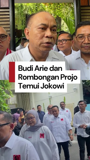 Video: Budi Arie Ajak Rombongan Projo Temui Jokowi di Solo