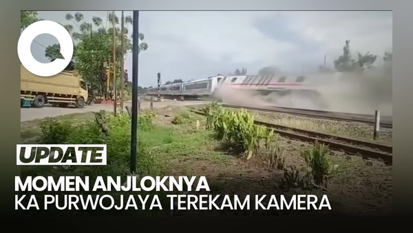 Video: Detik-detik Anjloknya KA Purwojaya, 2 Gerbong Belakang Keluar Rel