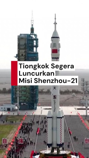 Video: Momen Roket Shenzhou-21 Dipindahkan ke Area Peluncuran di Jiuquan