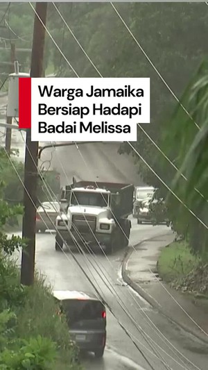 Video: Cara Warga Jamaika Amankan Pasokan Menjelang Badai Melissa