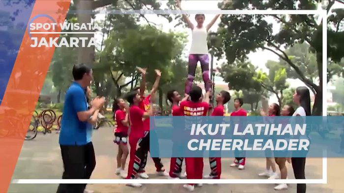 Ikut Latihan Cheerleader dan Rasakan Suasana Semarak di Taman Surapati, Jakarta  