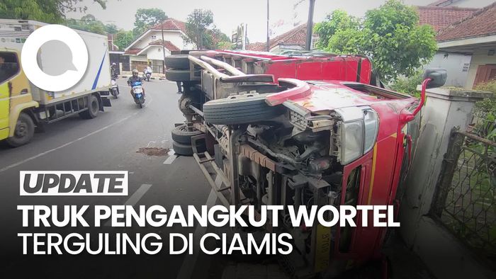 Video: Tikungan Saripohatji Ciamis Telan Korban, Truk Bawa Wortel Terguling