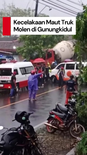 Video: Truk Molen Tabrak Motor-Penjual Bakso di Gunungkidul, 3 Orang Tewas