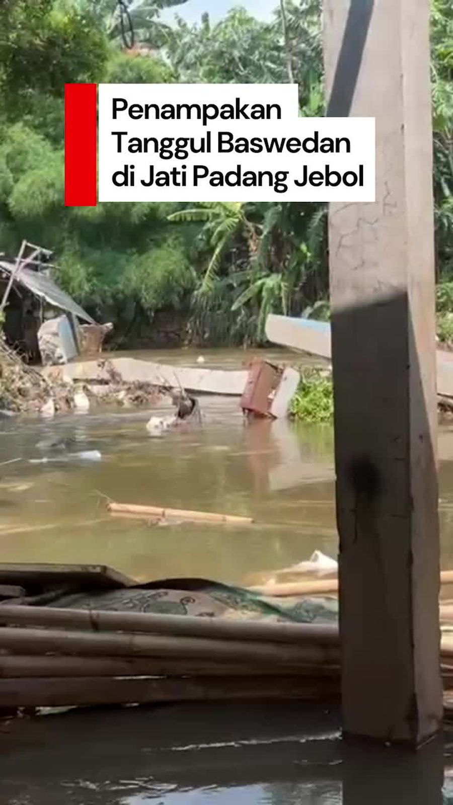 Video Rumah Warga Kebanjiran gegara Tanggul Baswedan Jati Padang Jebol