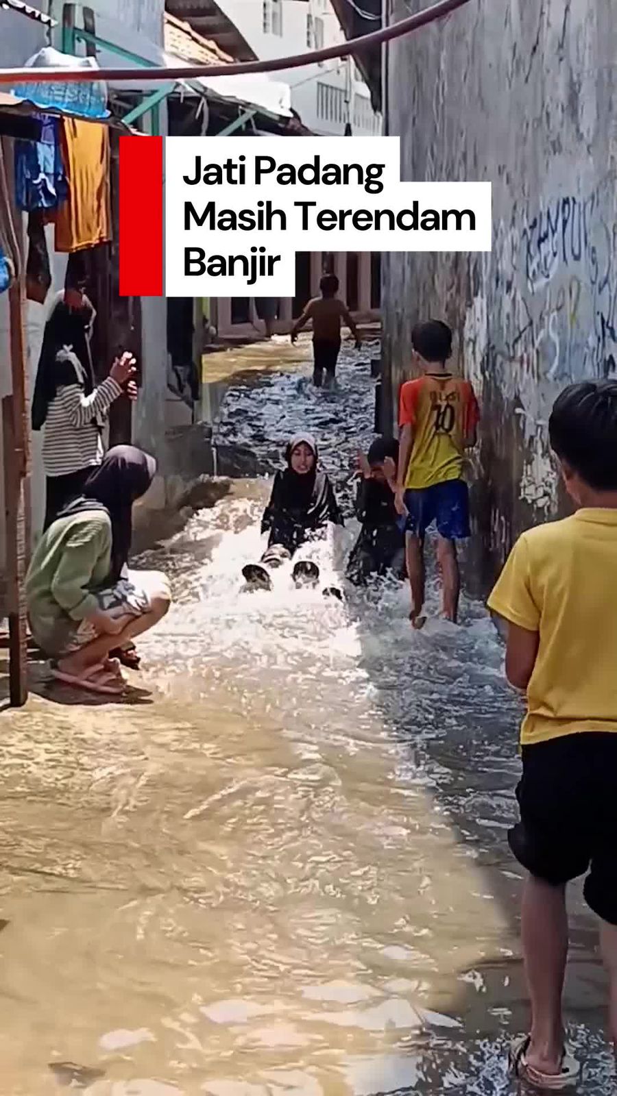 Video: Jati Padang Jaksel Masih Banjir, Ketinggian Air 50 Cm