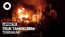 Video: Truk Tangki BBM Terbakar di Cianjur, Pos Polisi-Ruko Hangus