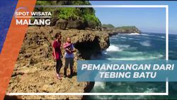 Menyaksikan Pemandangan Luar Biasa dari Tebing Batu di Pulau Sempu, Malang  