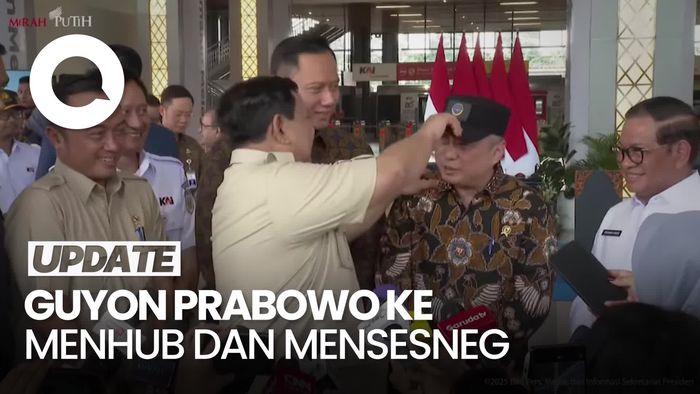 Video: Momen Prabowo Angkat Topi Menhub dan Sebut Rambut Prasetyo Mulai Botak