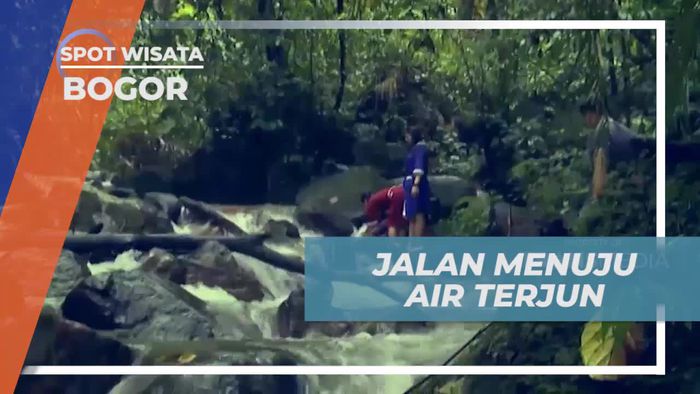 Menyusuri Sungai dan Melintasi Medan Menantang Menuju Air Terjun di Bogor  