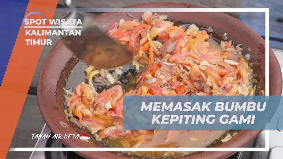 Mengolah Bumbu Rempah Spesial untuk Kuliner Kepiting Gami di Kalimantan Timur  