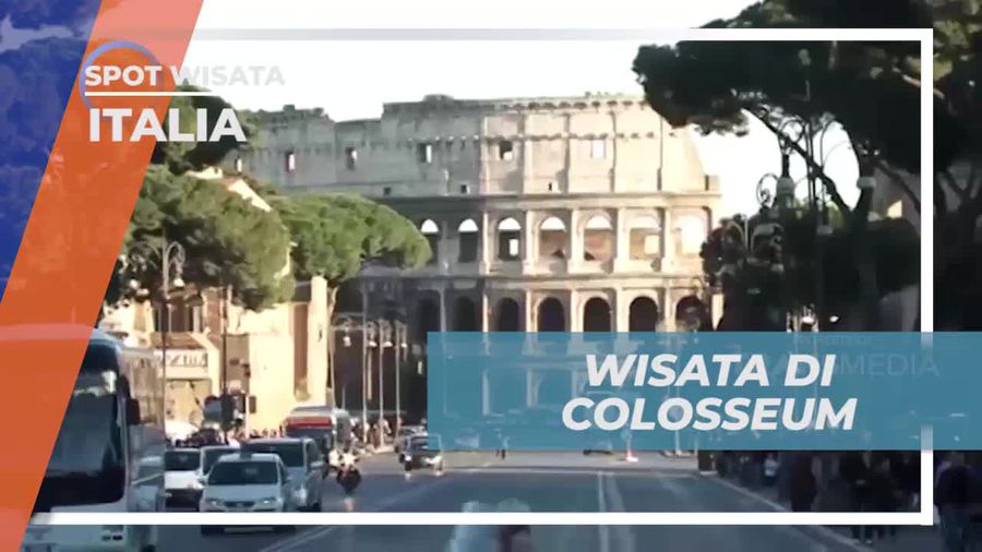Mengunjungi Colosseum dan Berfoto Bersama Gladiator di Italia  
