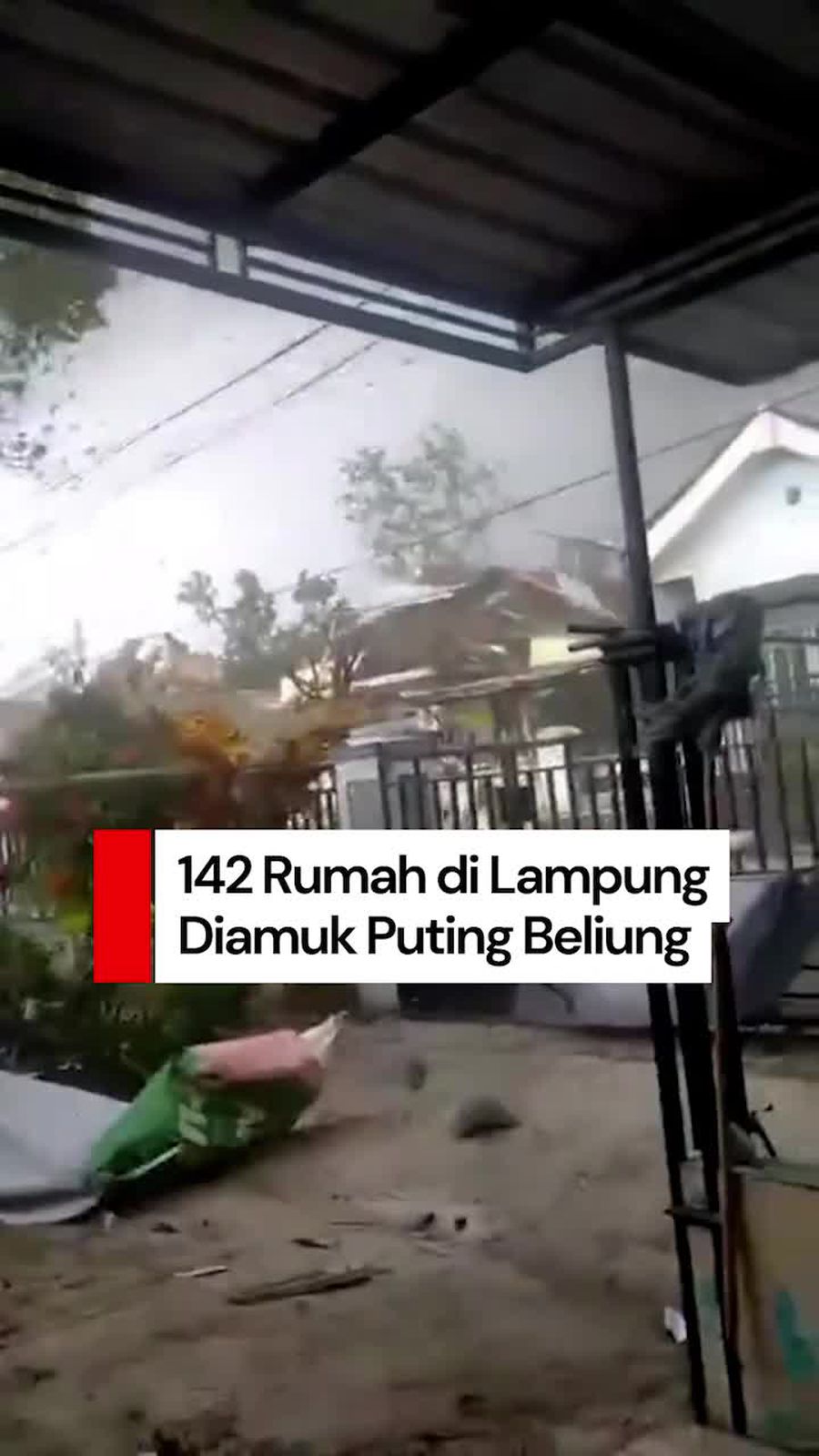 Video: Dahsyatnya Puting Beliung Amuk 142 Rumah dan Fasum di Lampung
