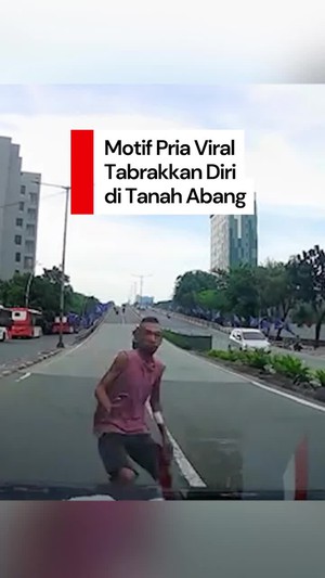 Video Pria di Tanah Abang Tabrakkan Diri ke Mobil, Polisi: Coba Bunuh Diri