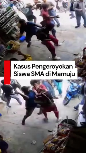Video: Siswa SMA di Mamuju Dikeroyok 7 Teman gegara Ribut saat Main Futsal