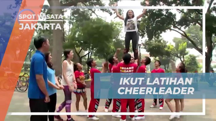 Ikut Latihan Cheerleader dan Rasakan Serunya di Taman Surapati, Jakarta  