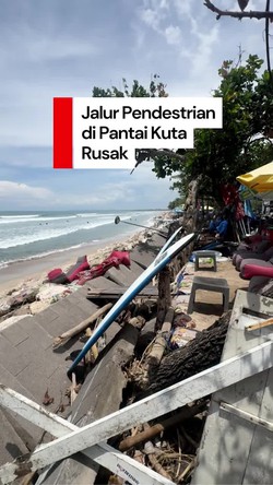 Video: Jalur Pendestrian di Pantai Kuta Rusak Diterjang Gelombang Tinggi